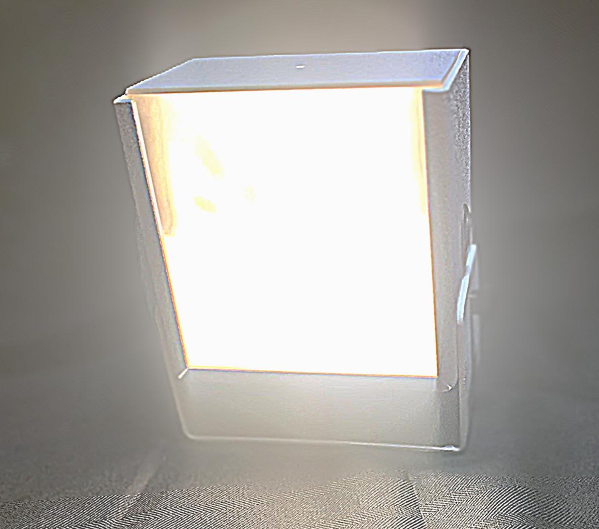 LIGHTBOX SET W/ BULB